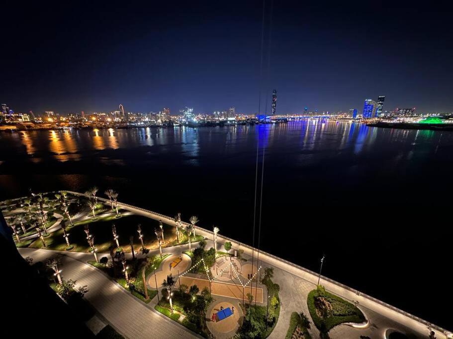 Waterfront 2Bdr Emaar Edge 1 Apartment Dubai Exterior photo